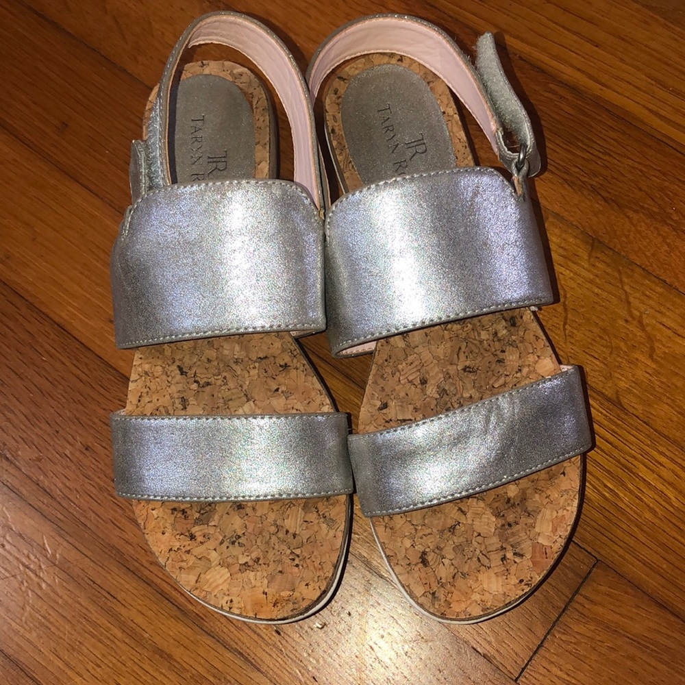 Taryn Rose metallic cork sandal 1” heel comfortabl